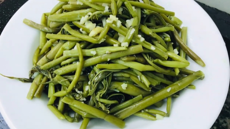 rau móp xào tỏi 4