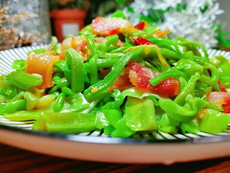 rau tiến vua xào 3