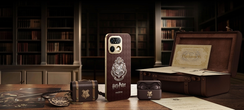 realme 16 Pro Harry Potter Edition xuất hiện cùng Buds T500 Pro Harry Potter Edition, tạo thành bộ đôi đồng bộ theo chủ đề Hogwarts.