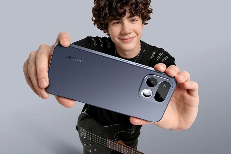 realme-16t-5g-ra-mat-207328-3.jpg