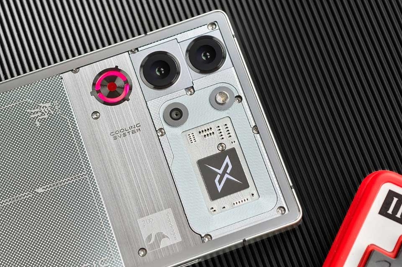 Redmagic 11 Pro vs Redmagic 10 Pro - 06