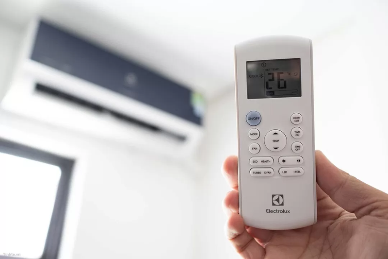 remote máy lạnh không bấm được 6