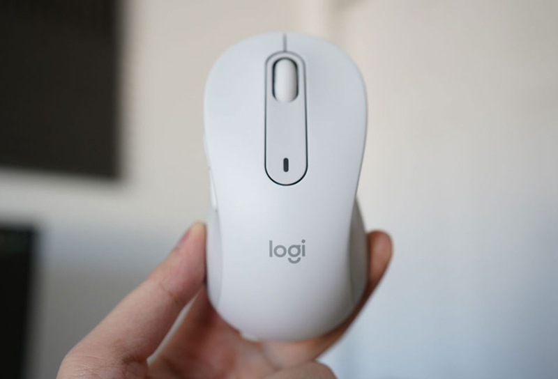 Review chuột Logitech Signature M650 - 05