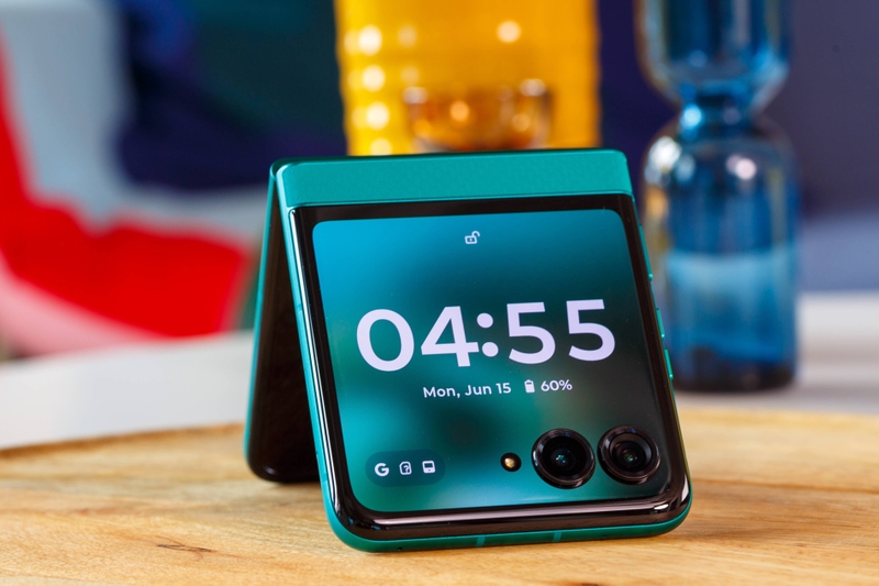 review Motorola Razr 18.jpg
