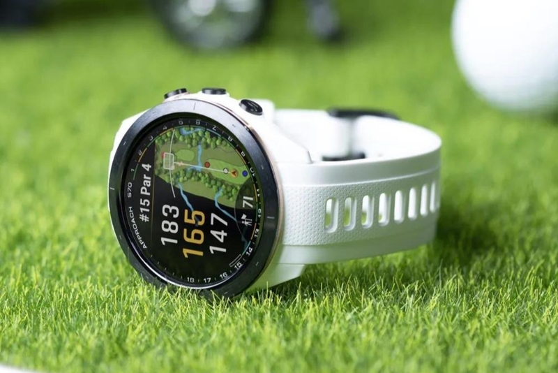 review Garmin Approach S70 1