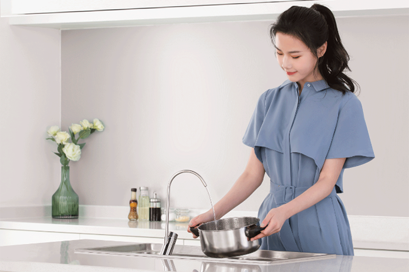 Máy lọc nước RO A.O. Smith S600 với tốc độ lọc 1.5 lít mỗi phút