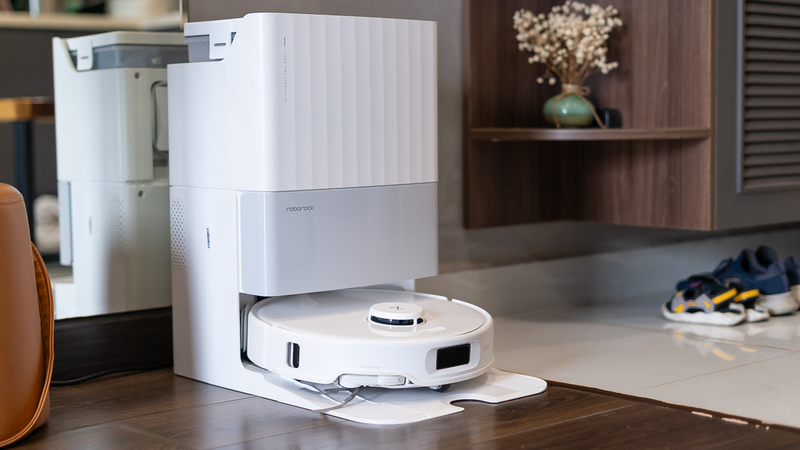 robot h&uacute;t bụi Roborock của nước n&agrave;o 5