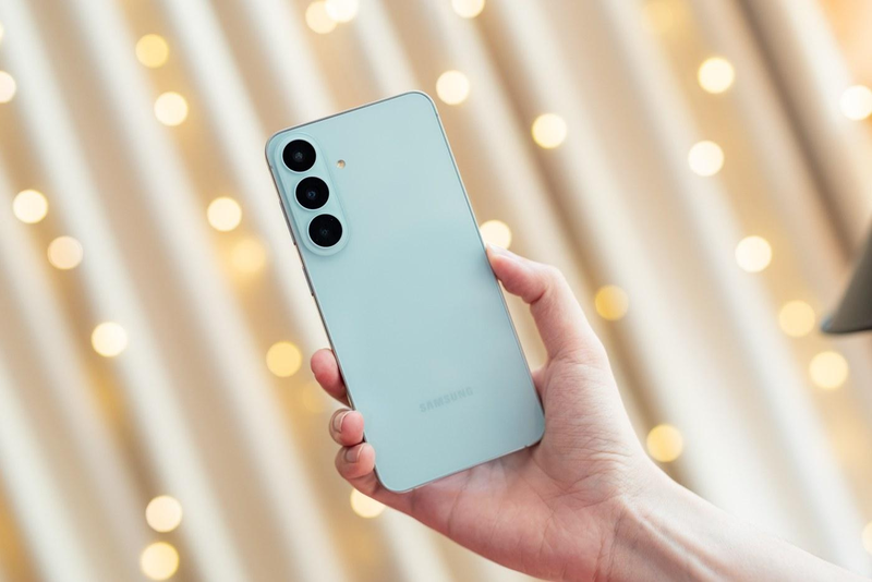 S26 FE có mấy màu 4