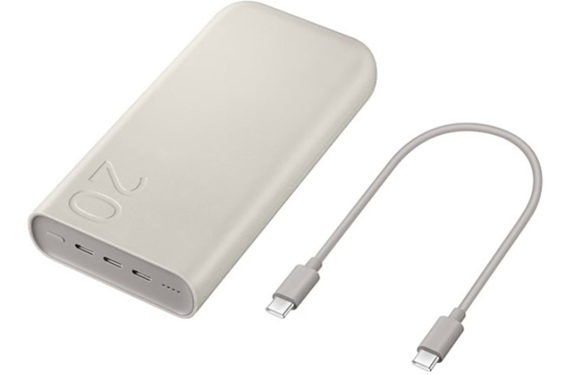 Samsung EB-P4520XUEGWW kết hợp dung lượng 20.000 mAh, công suất 45 W và ba cổng USB-C cho nhu cầu di chuyển dài ngày