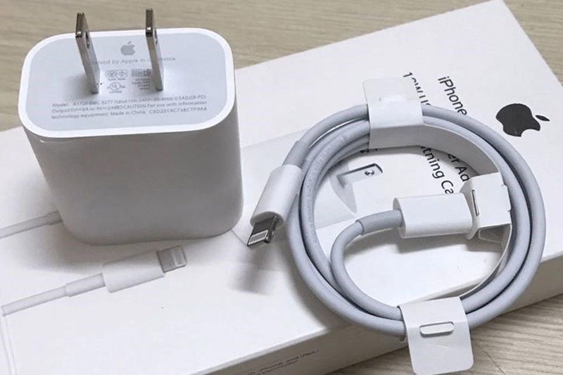 Sạc iPhone 16 Pro Max - 03