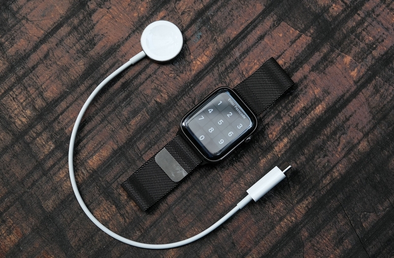 sạc nhanh trên apple watch ảnh 4