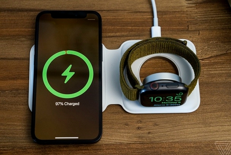 sạc nhanh trên apple watch ảnh 6