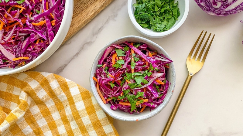 salad bắp cải tím trộn 1