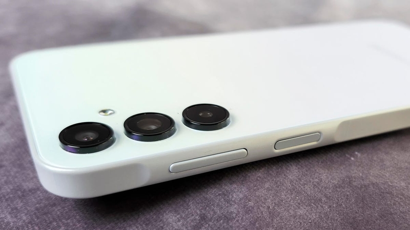 Đánh giá Samsung Galaxy A15 5G 3