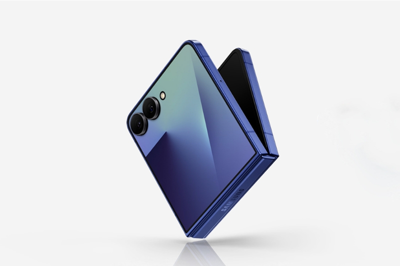 Galaxy Z Flip7 1