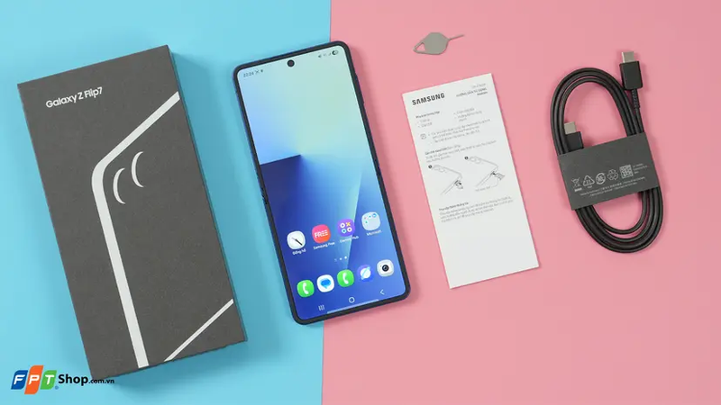 Những điểm nổi bật của Samsung Galaxy Z Flip7