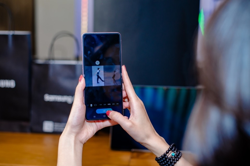 Samsung Galaxy Z Flip 8 20