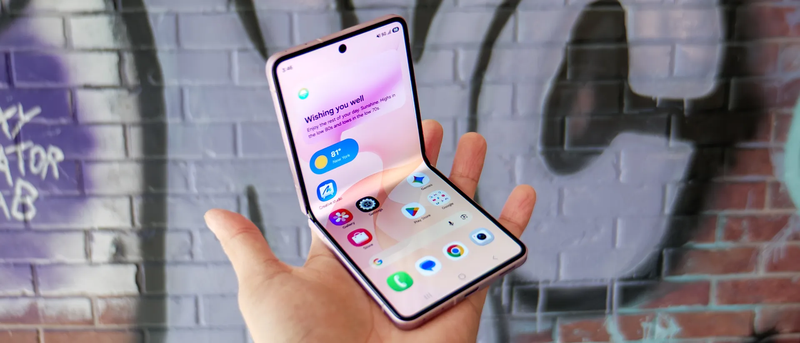 Samsung Galaxy Z Flip 8 giá bao nhiêu 6