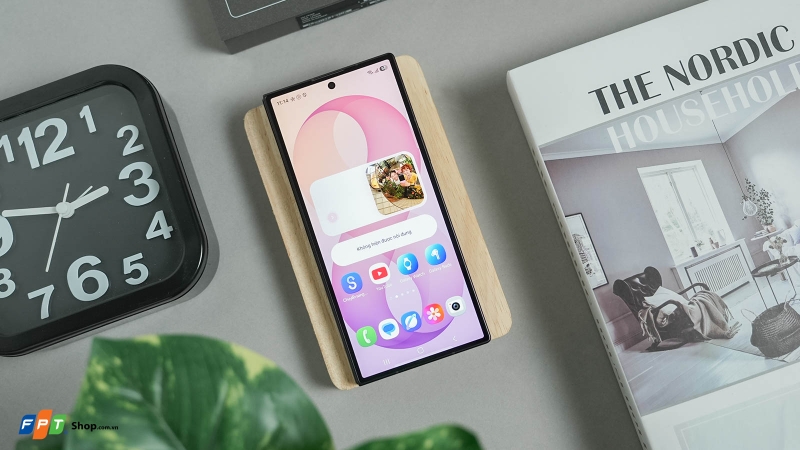 dia chi mua samsung galaxy z fold 8 ultra