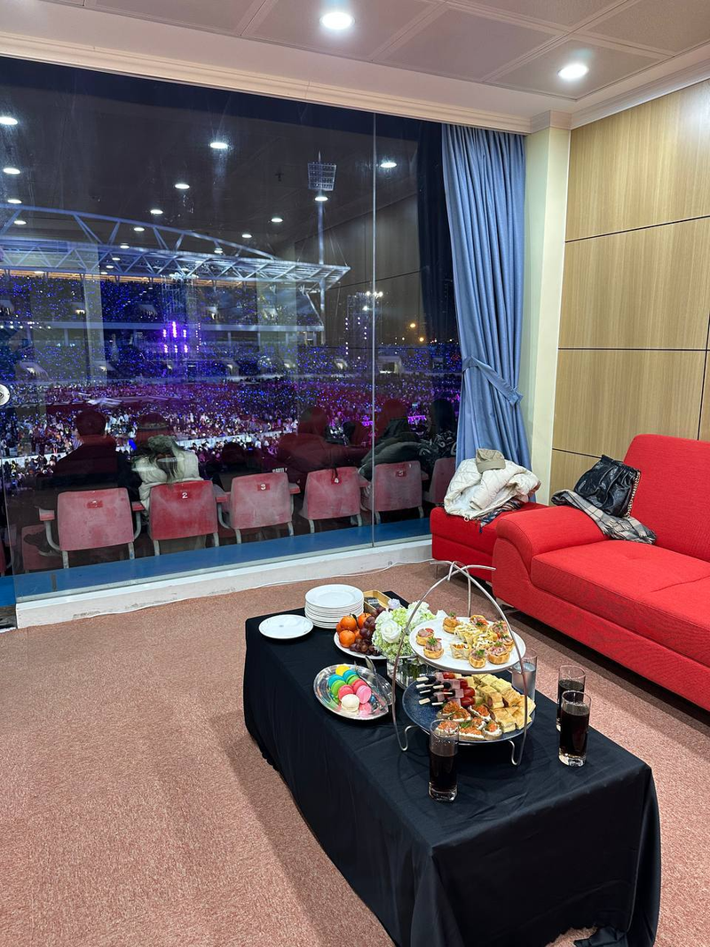 Hạng vé President Lounge