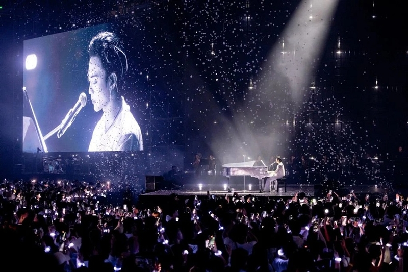 Concert chủ yếu tập trung vào trải nghiệm biểu diễn âm nhạc