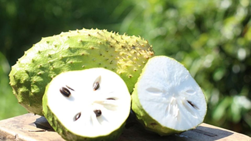 sinh tố mãng cầu dâu tây 1