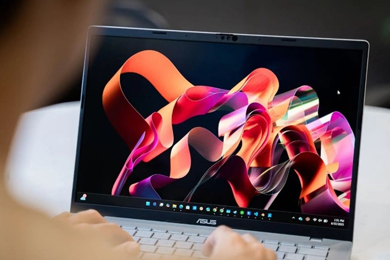 Sinh viên IT cần laptop cấu hình gì 9