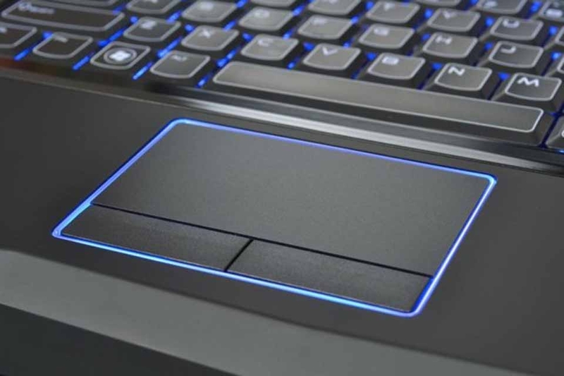 Sinh viên nên mua chuột hay dùng touchpad 10