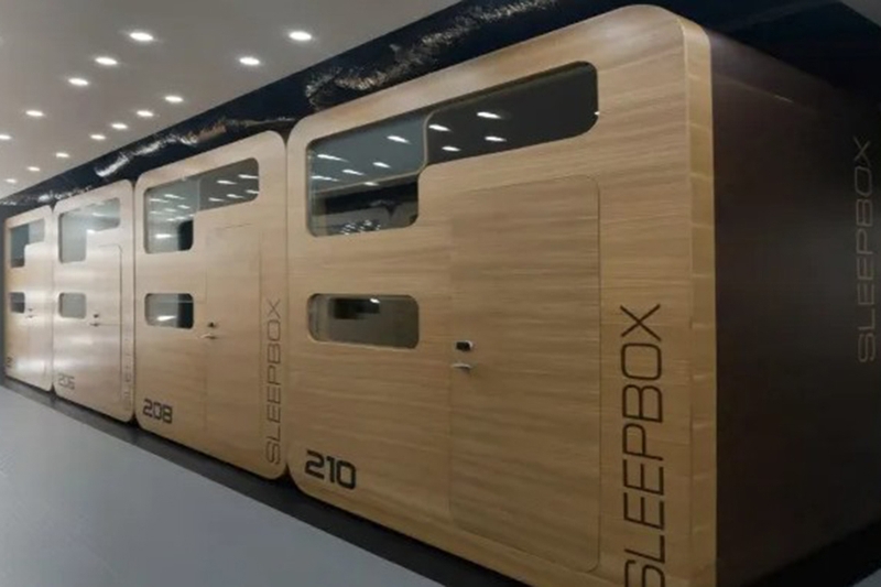 Ứng dụng thực tế của sleepbox tại sân bay và nhà ga