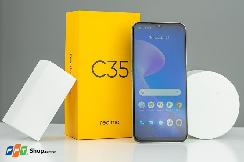 realme c35