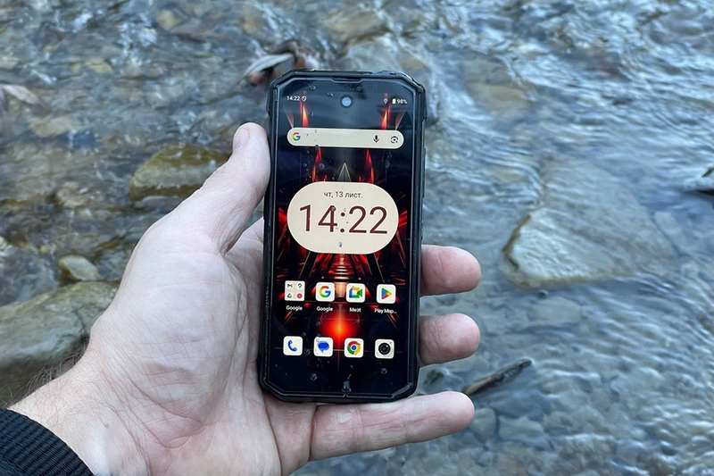Smartphone màn hình tí hon - 06
