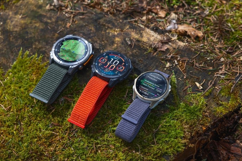 Đồng hồ Garmin Fenix vỏ titan cho thể thao đa môn