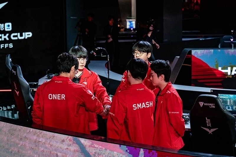 Smash T1 ảnh 3