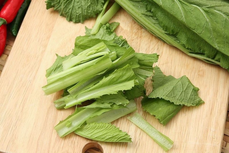 canh cải bẹ xanh thịt viên 2