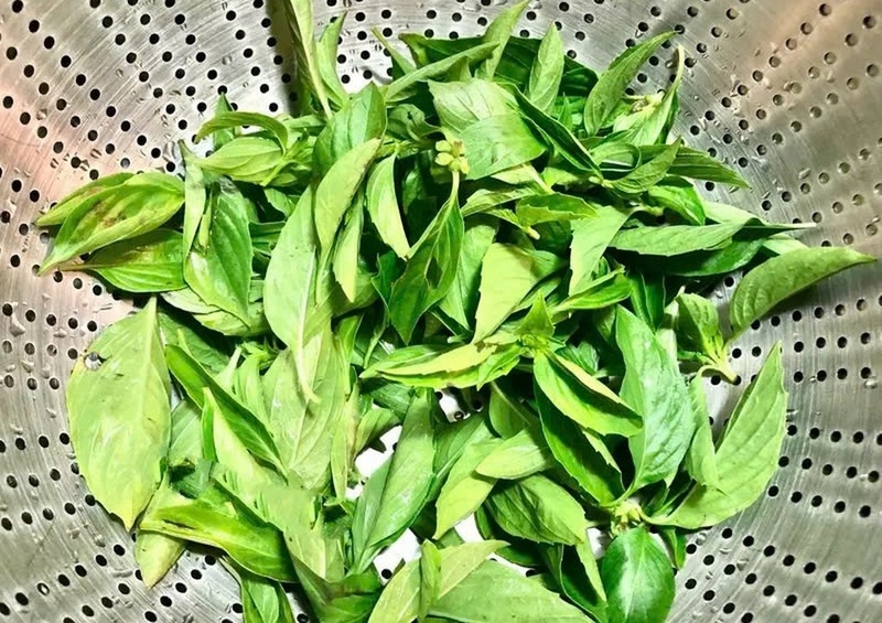 sò lụa xào lá quế ảnh 3