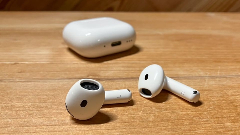 So sánh&nbsp;AirPods 4 và AirPods 4 ANC 1