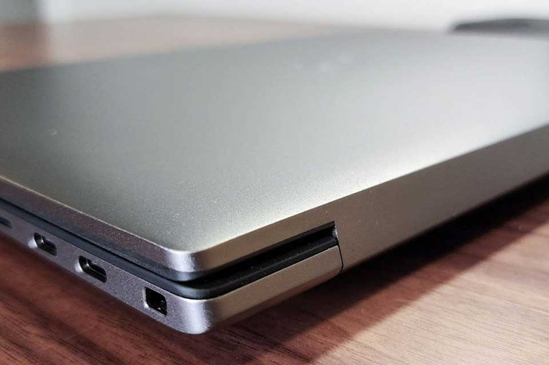 So sánh Dell Precision và Latitude - 054