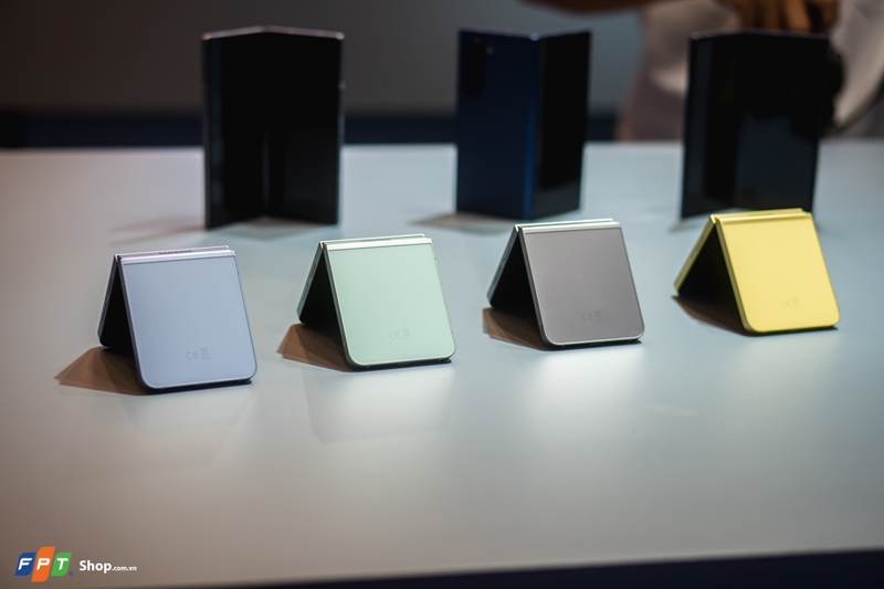 So sánh Samsung Galaxy Z Flip5 và Galaxy Z Flip6 (ảnh 5)