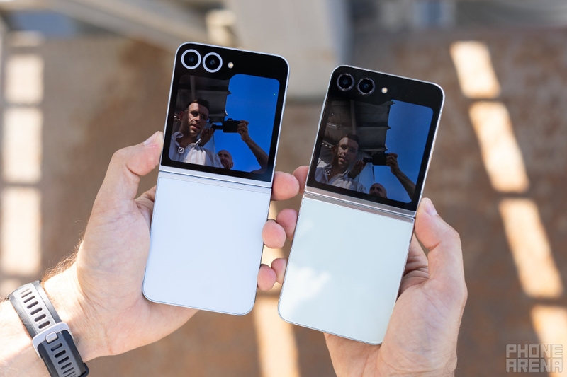 So sánh Samsung Galaxy Z Flip5 và Galaxy Z Flip6 (ảnh 10)