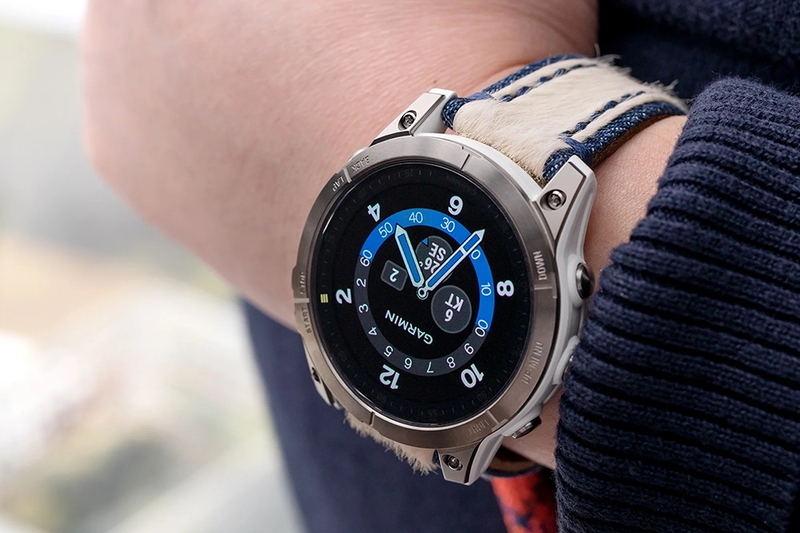 So sánh Garmin 965 và Epix Gen 2 - 05