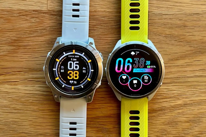 So sánh Garmin 965 và Epix Gen 2 - 03