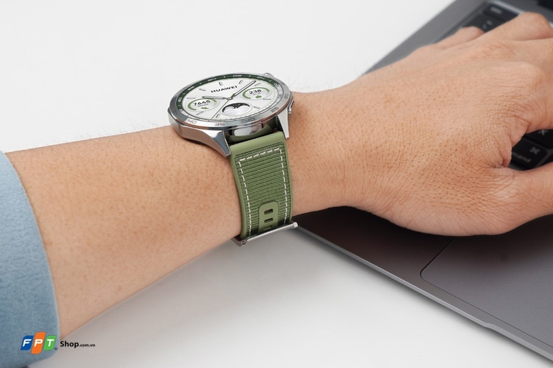 so sánh Huawei Watch GT 4 và GT 3 42.jpg