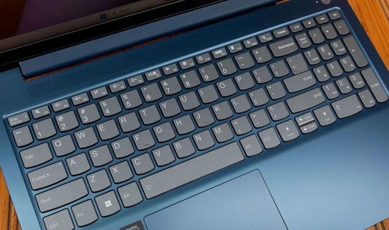 So sánh Lenovo Ideapad 3 và Ideapad 5 - 03