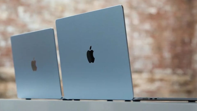 So sánh MacBook Air M4 và MacBook Pro M4 5