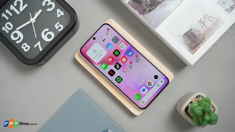 so sánh OPPO Reno16 và OPPO Reno16 F ảnh 3