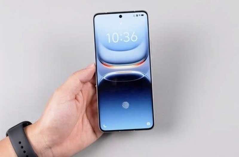 so sánh OnePlus 13 và iQOO 13 ảnh 2