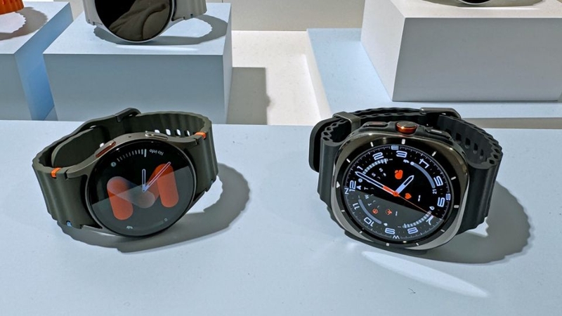 So sánh Samsung Galaxy Watch7 và Galaxy Watch Ultra 3