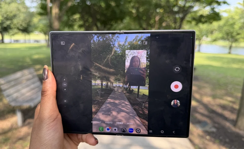 so sánh Samsung Galaxy Z Fold 8 Wide và Galaxy Z Fold 7 13.png