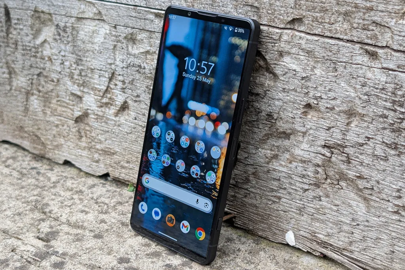 so sánh Sony Xperia 1 VII và iPhone 16 Pro Max 2.png