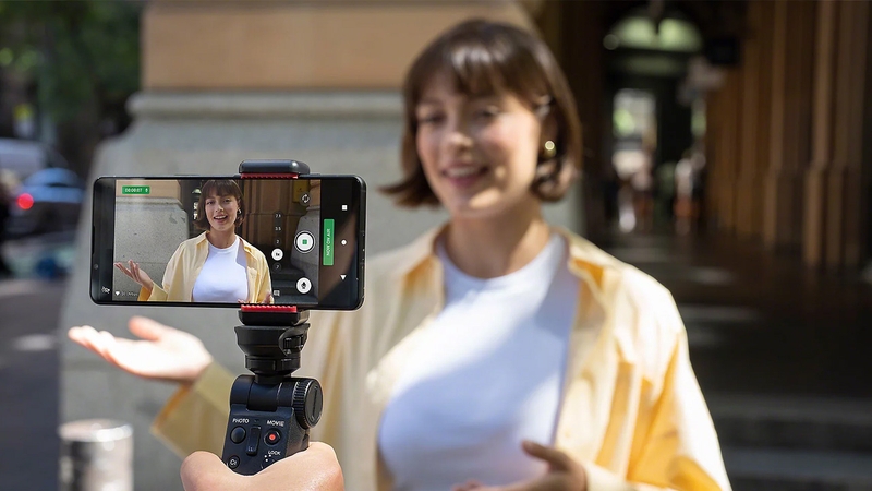 so sánh Sony Xperia 1 VII và iPhone 16 Pro Max 4.jpg